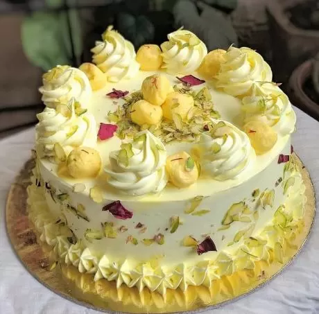 Order Luscious Rasmalai Cake online | free delivery in 3 hours - Flowera