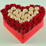 Rocher n Roses Heart Bouquet