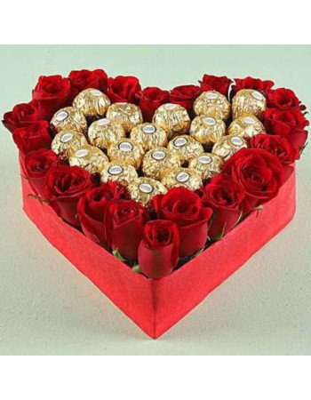 Rocher n Roses Heart Bouquet