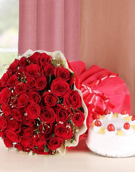 50 Red Rose N Pineapple Treat