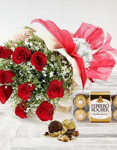 Red Roses Bunch with Ferrero Rocher