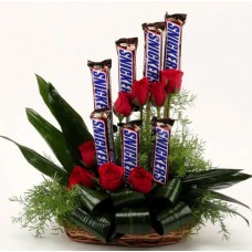 Snickers n Roses Basket