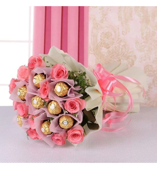 Baby Pink Roses n Ferrero Rocher Bouquet