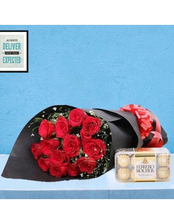 Red Roses Bunch with Rocher