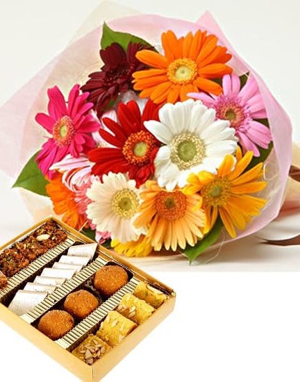 Mix Gerberas n Sweets Combo
