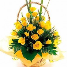 30 yellow roses round basket