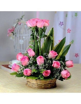 Anonymous Love - 20 Roses In Basket