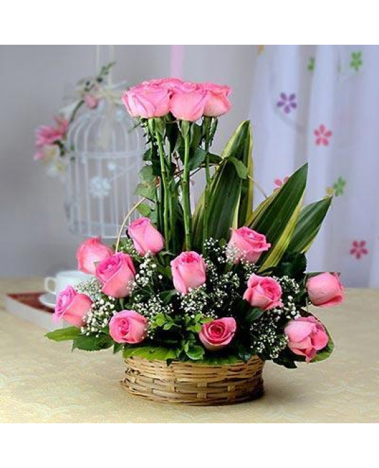 Anonymous Love - 20 Roses In Basket