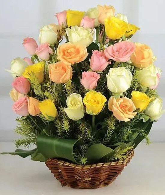 Artful Mixed Roses Arrangement in Round Basket Artful Mixed Roses Arrangement in Round Basket