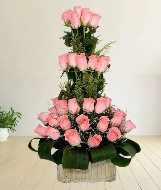 Beautiful Basket of Pink Roses with Leaves Beautiful Basket of Pink Roses with Leaves
