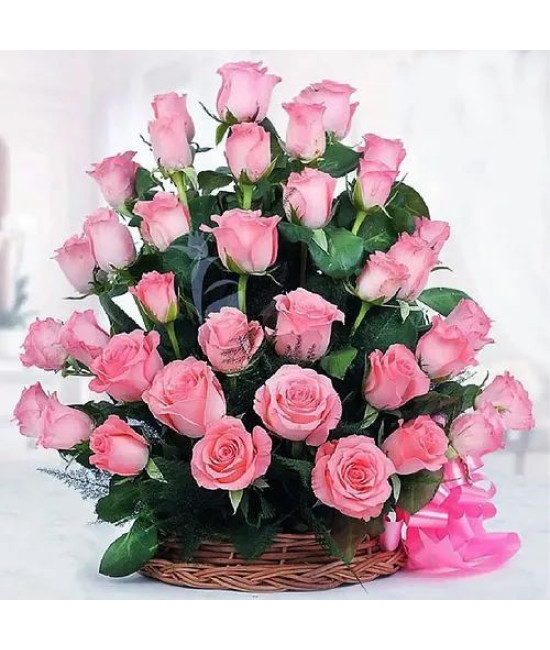 Bright Baskets of Long Stemmed Pink Roses with a Bow