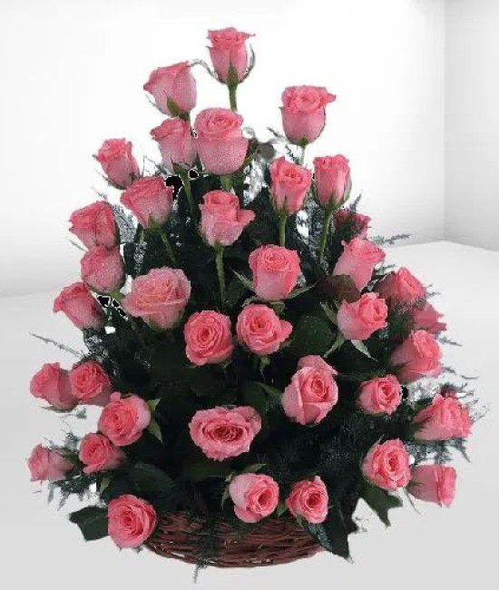 Elegant One Sided Basket of Pink Roses with Fillers Elegant One Sided Basket of Pink Roses with Fillers