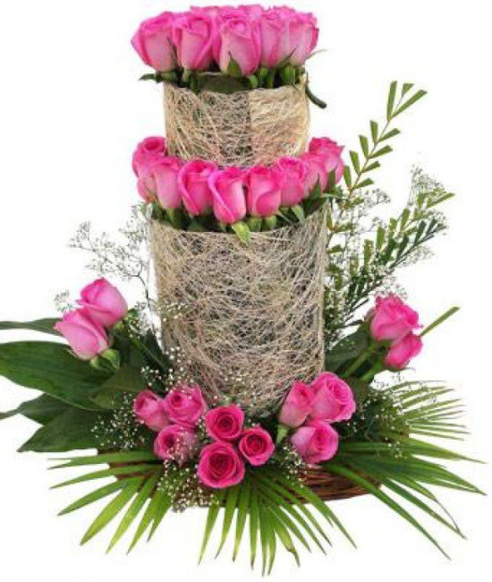 Ravel Pink Roses Arrangement Ravel Pink Roses Arrangement