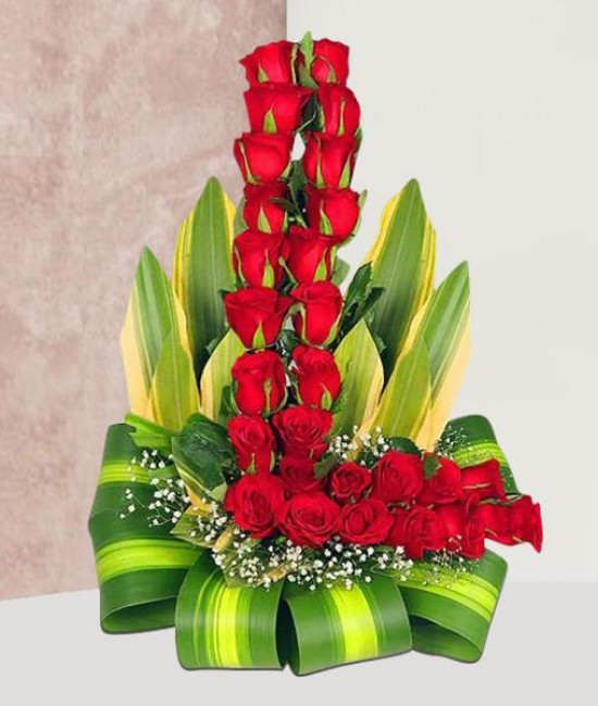 Stunning Tall Beauty - Red Rose Bouquet Stunning Tall Beauty - Red Rose Bouquet