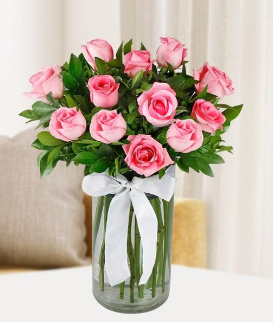 Magical Pink Roses - 12 Roses With Vase Magical Pink Roses - 12 Roses With Vase