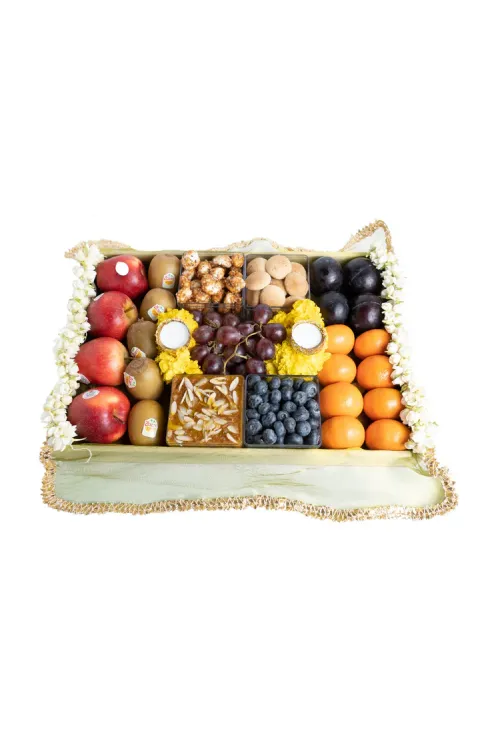 Exotic & Treat Hamper