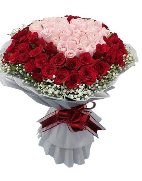 100 Red And Pink Roses Heart Bouquet