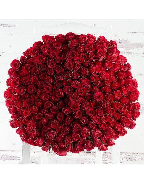 200 Roses Hand Bouquet