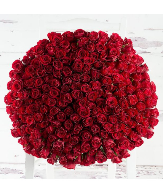 200 Roses Hand Bouquet