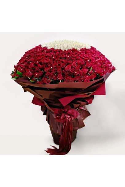 Elegance Hand Bouquet
