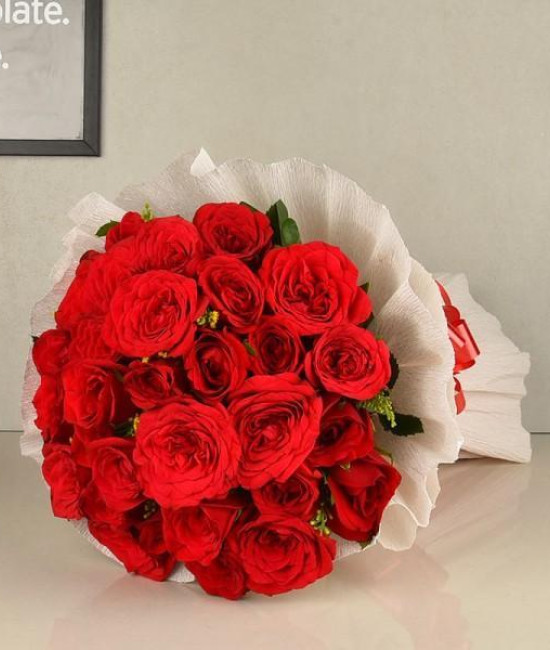 Valentines Bouquet Of 18 Red Roses Valentines Bouquet Of 18 Red Roses