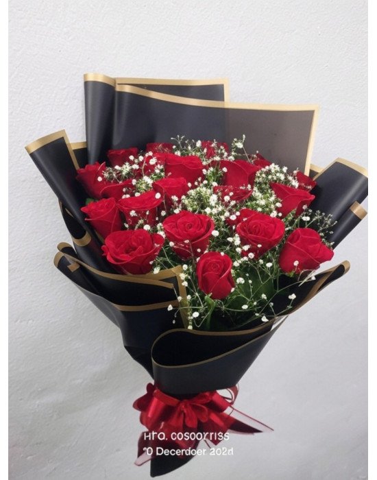 Timeless Love – 20 Red Roses Premium Bunch