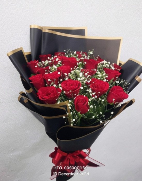 Timeless Love – 20 Red Roses Premium Bunch