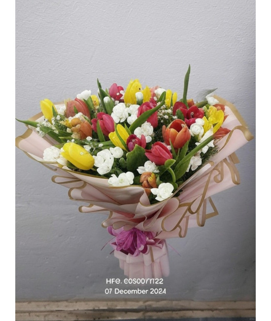 Tulips Special – Handcrafted Tulip Bouquet