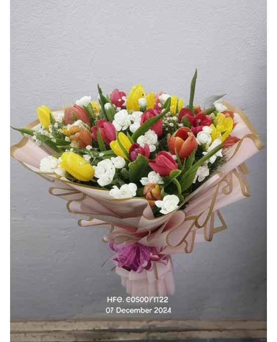 Tulips Special – Handcrafted Tulip Bouquet