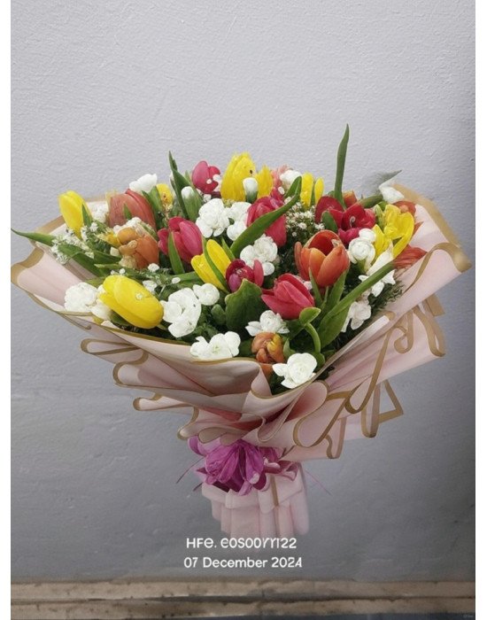 Tulips Special – Handcrafted Tulip Bouquet