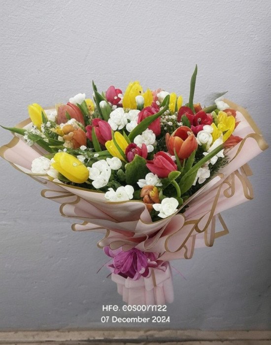 Tulips Special – Handcrafted Tulip Bouquet