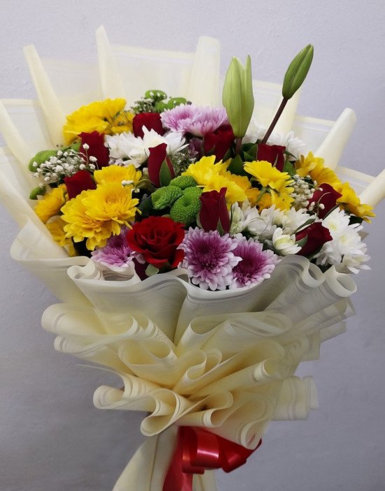 Floral Harmony – Mixed Flowers Hand Bouquet in Korean Wrap