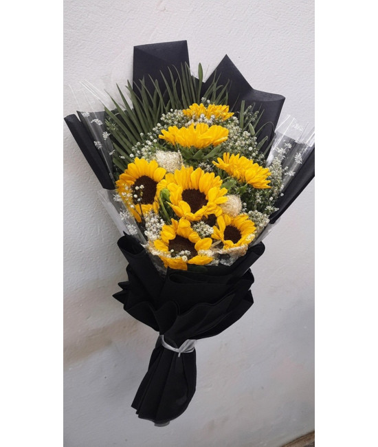 Golden Glow – Premium Sunflowers Flat Bunch