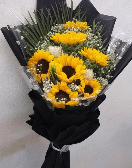 Golden Glow – Premium Sunflowers Flat Bunch