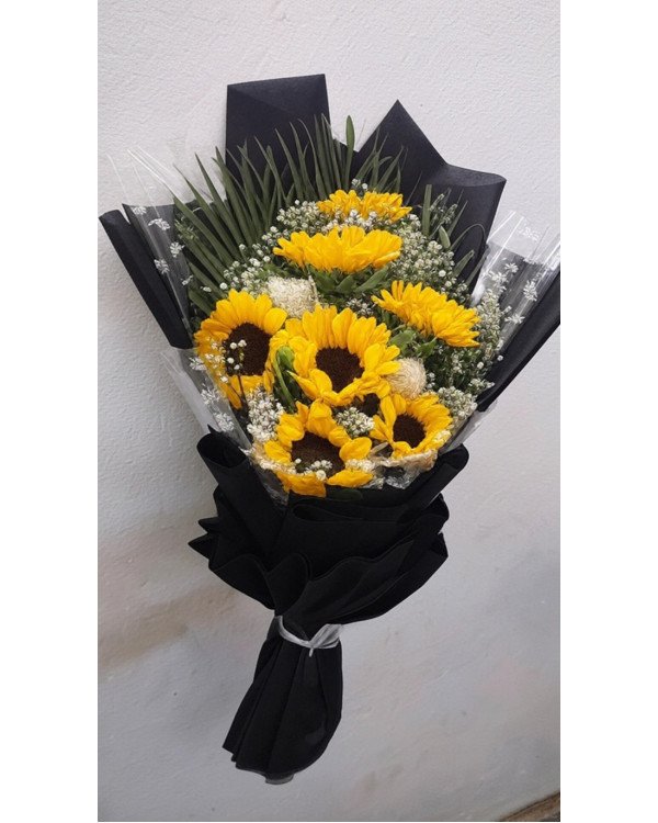 Golden Glow – Premium Sunflowers Flat Bunch