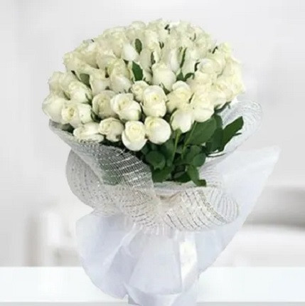 40 White Roses Bouquet