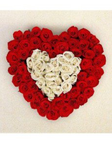 100 Red & White Roses Heart Bouquet